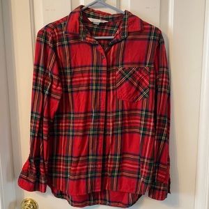 Old Navy Women’s Classic Buttondown